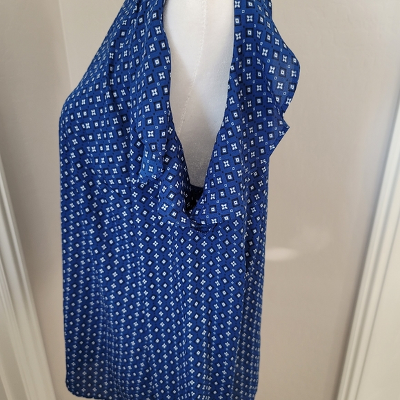 Banana Republic cold shoulder blouse - Picture 3 of 7